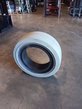 33x12-20/ 12-16.5 Smooth Solid Skid Steer Tires - Non Marking Gray